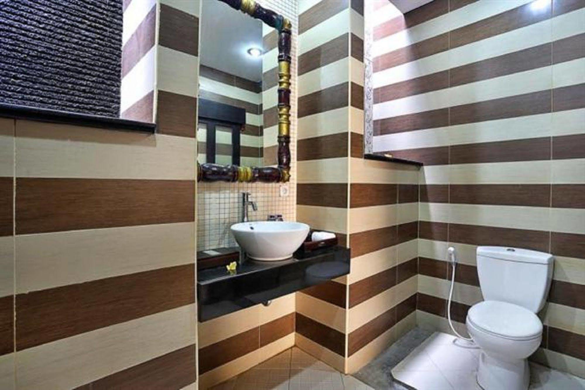 Hotel Argya Santi And